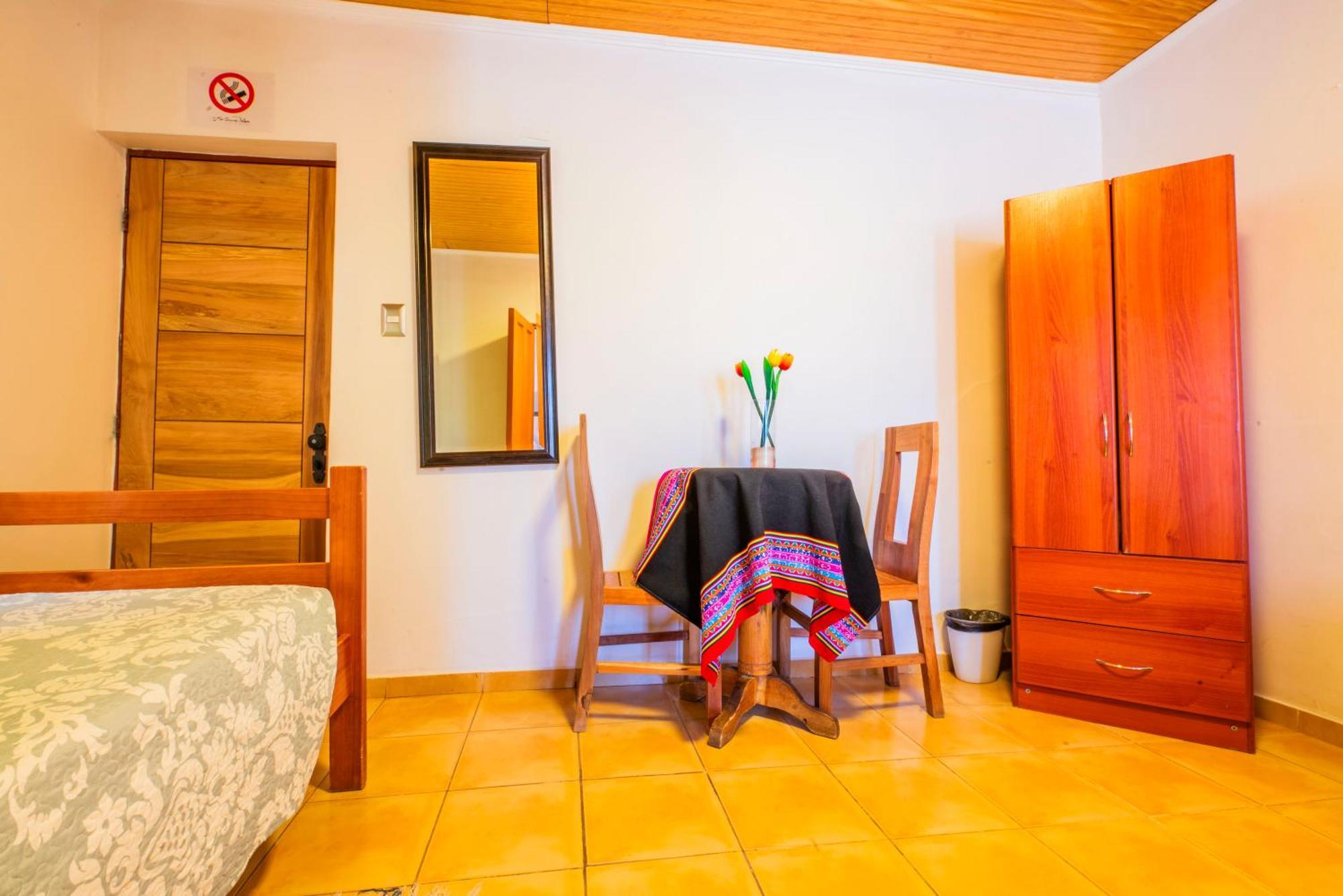 Hostal Sumaj Сан Педро де Атакама Екстериор снимка